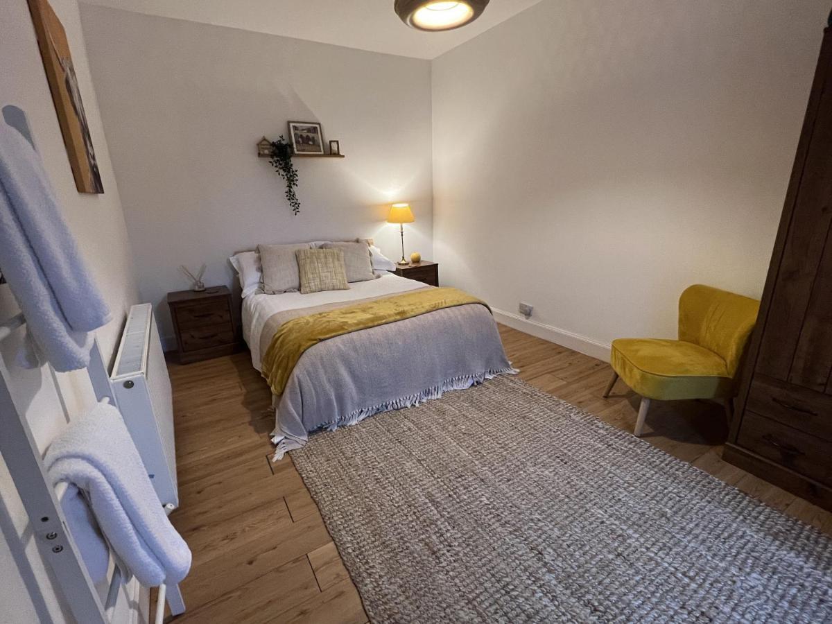 Hollybank Cottage ロッホゴイルヘッド エクステリア 写真